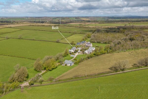 East Jordeston Cottages, SA70 8NT