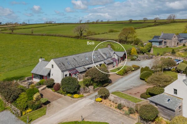 East Jordeston Cottages, SA70 8NT