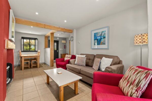 East Jordeston Cottages, SA70 8NT