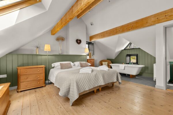 East Jordeston Cottages, SA70 8NT
