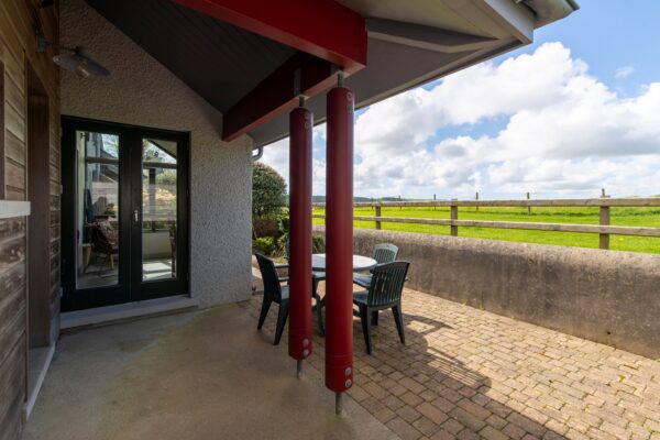 East Jordeston Cottages, SA70 8NT