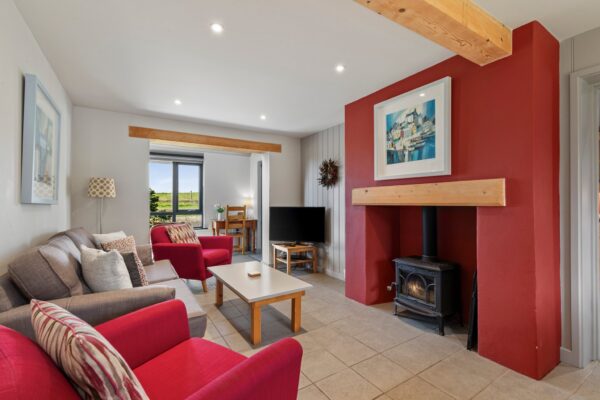East Jordeston Cottages, SA70 8NT
