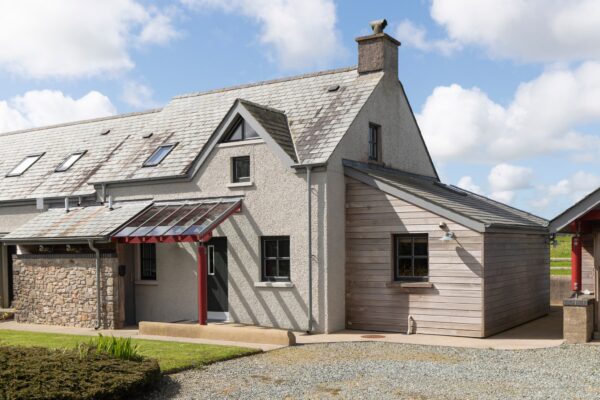 East Jordeston Cottages, SA70 8NT