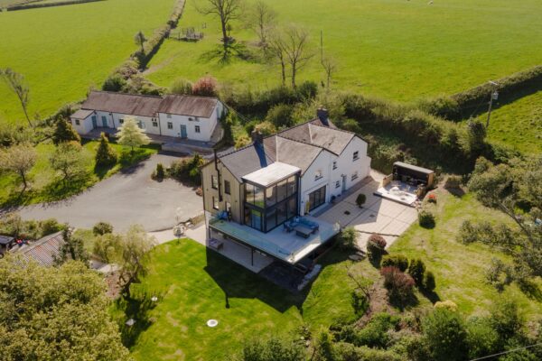 Halldown Farm, SA33 4QS
