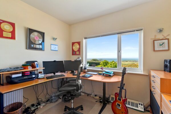 Bwthyn Gerrig, SA62 5AG