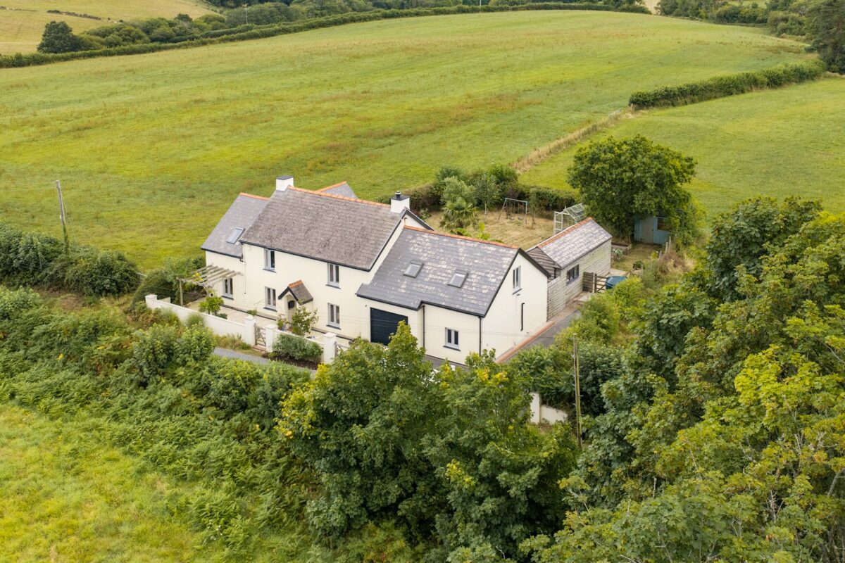 Woodside Farmhouse, SA69 9AR