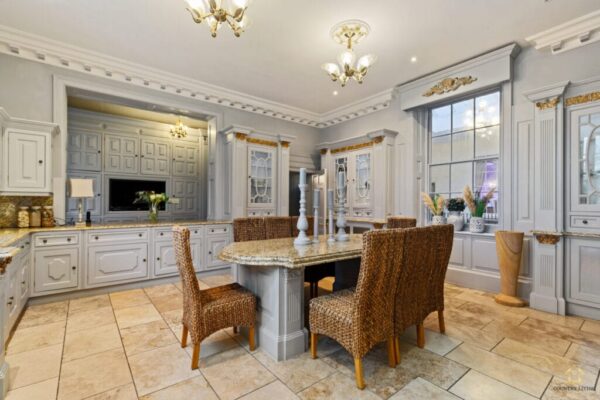 Penylan Mansion, SA43 2QR
