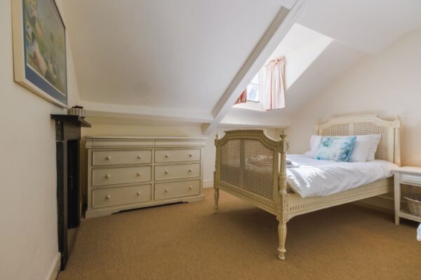1 Lexden Terrace, SA70 7BJ