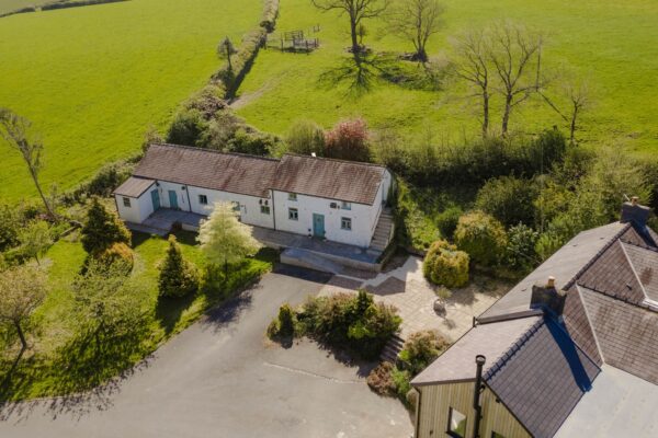 Halldown Farm, SA33 4QS