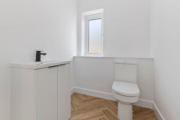 Water View, SA73 1NY