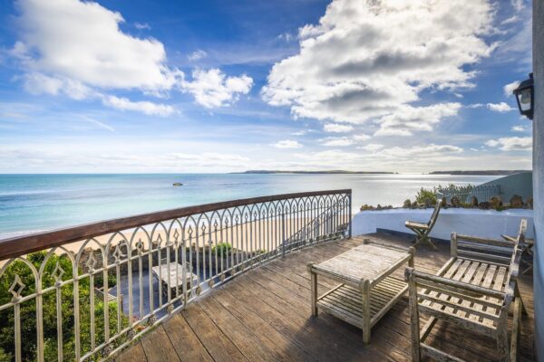 East Rock House, SA70 7BD